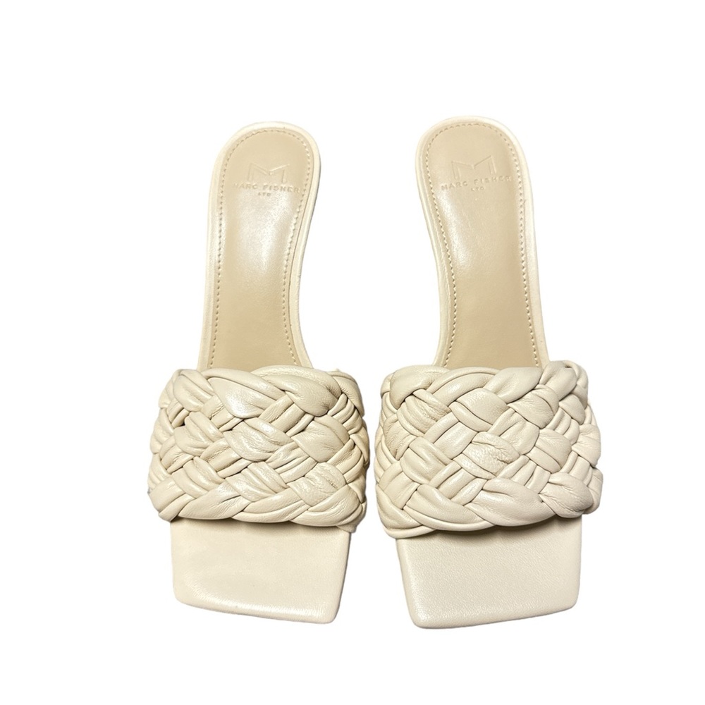 NWOB Marc Fisher Draya Square Toe Slide Size 7.5